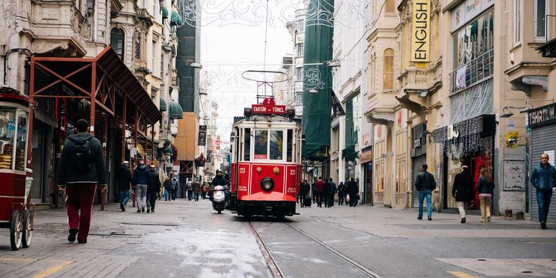 电子技术实战：高精度数据采集系统模拟前端设计的核心要点与电路设计指南